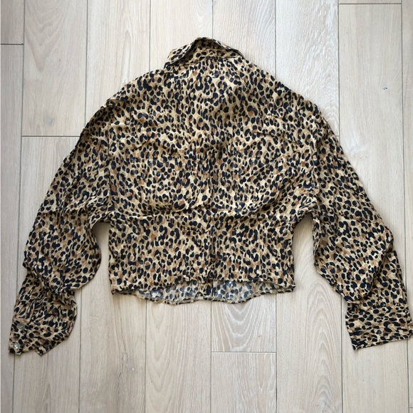 NWT Zara trf Collection Leopard Print Cropped Button Up Shirt Size S - Picture 8 of 9